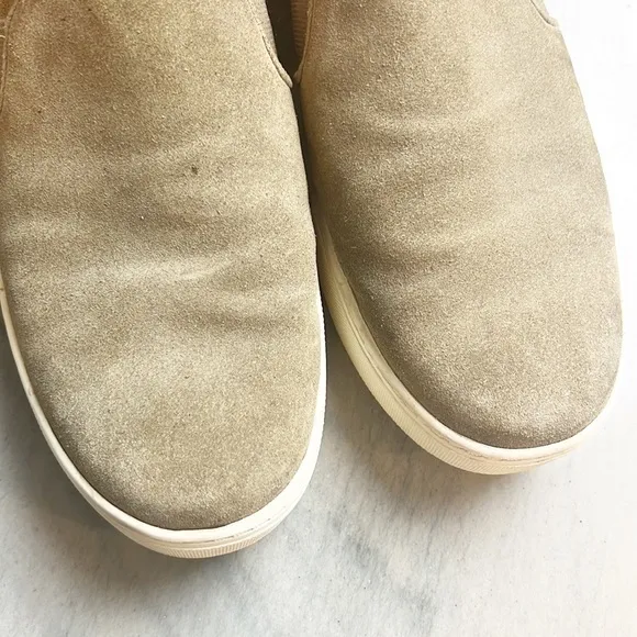 Vince Warren Platform Slip-On Sneakers Taupe Suede size 7