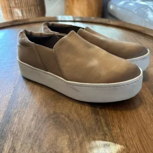 Vince Warren platform slip on sneakers