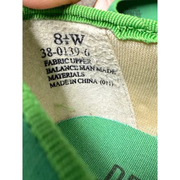 Vintage Beacon Kelly Green Embroidered Canvas Wedge Espadrilles Size 8.5W