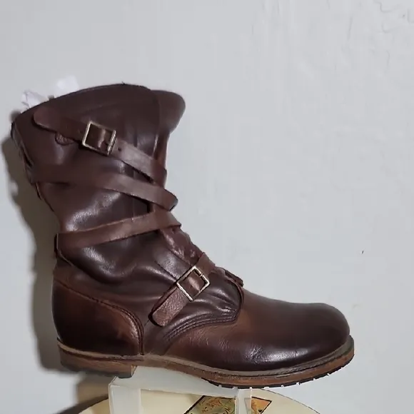 VINTAGE Brown Leather Strap Buckle Combat Boots 10M
