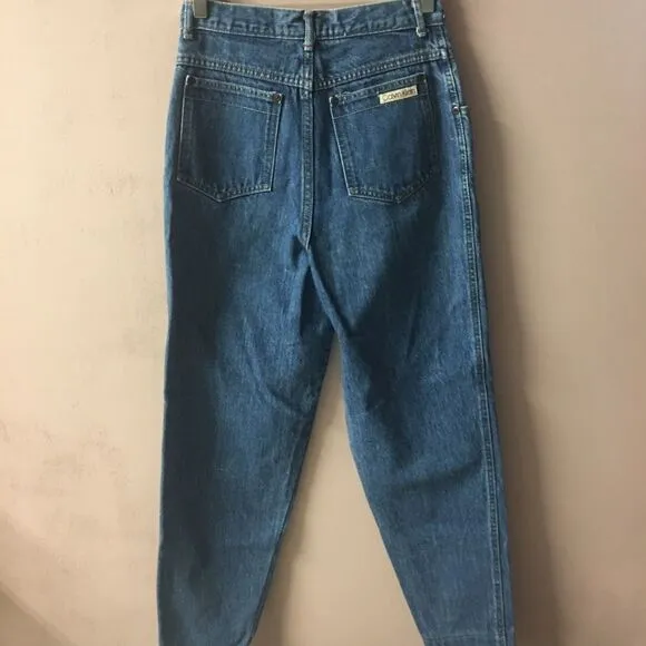 Vintage Calvin Klein Medium Wash Blue Tapered Fit Mom Jeans