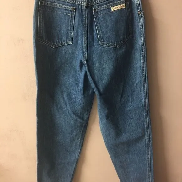 Vintage Calvin Klein Medium Wash Blue Tapered Fit Mom Jeans