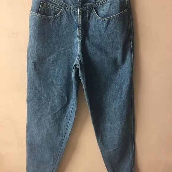 Vintage Calvin Klein Medium Wash Blue Tapered Fit Mom Jeans