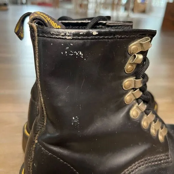 Vintage Doc Martens Made in England Lug Sole Combat Boots Women 4