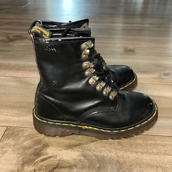 Vintage Doc Martens Made in England Lug Sole Combat Boots Women 4