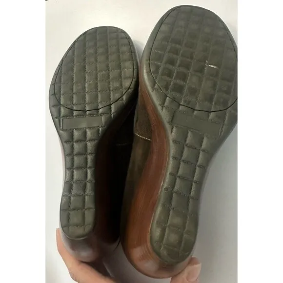 Vintage Rampage Brown Suede Peep Toe Wedge Shoes Size 9 Heels Sandals