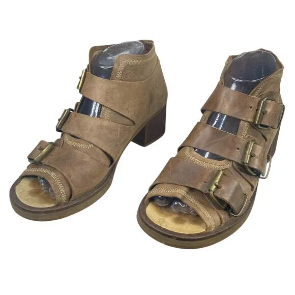 Vintage Y2K Rare Destroy Women’s Brown Leather Distressed Sandal Size 37/38 US 7