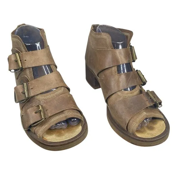 Vintage Y2K Rare Destroy Women’s Brown Leather Distressed Sandal Size 37/38 US 7