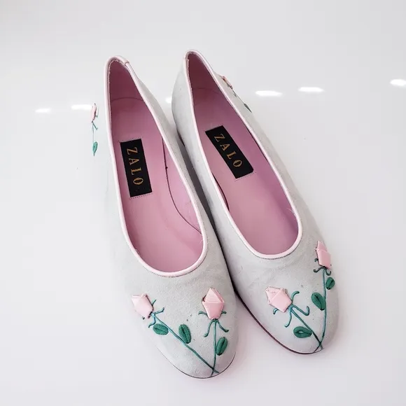 Vintage Zalo Mint Green and Pink Rose Bud Leather Flats