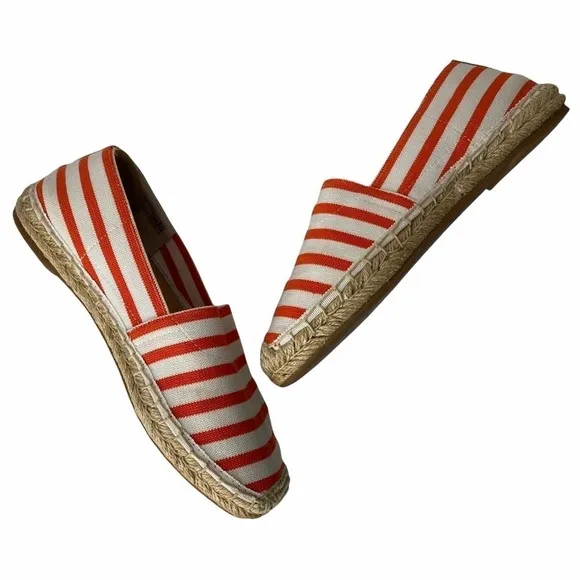 Vionic Valeri Canvas Espadrilles. Size 7