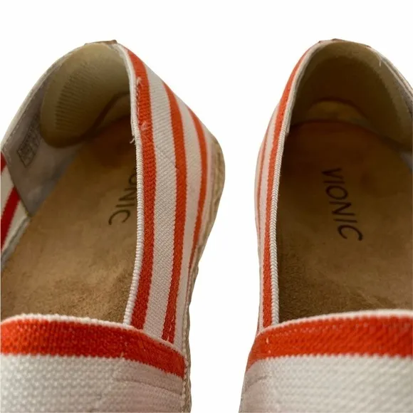 Vionic Valeri Canvas Espadrilles. Size 7