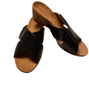 Vionic women’s open toe wedge sandal / dress shoe size 10