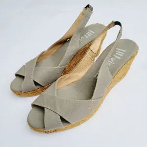 Viscata Barcelona Women's Ash Gray Canvas Calella Espadrilles Wedges - size 39