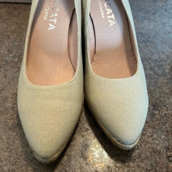 Viscata Roses Espadrille Canvas Wedge Shoes 38.5 EU NWT