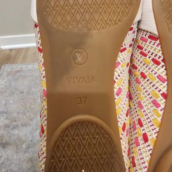 Vivaia Bibi Almond Toe Knotted Sustainable Flats Size 37 (6.5)