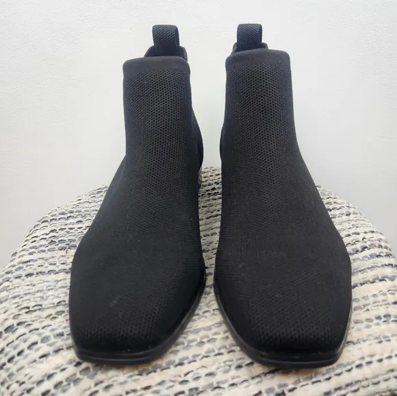 Vivaia Ryan Chelsea Heeled Boots Black Size 38.5