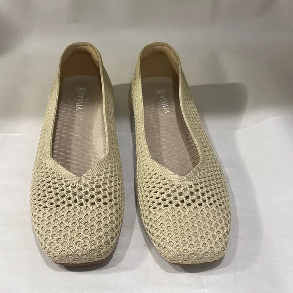 VIVAIA Women's Margot Walker Square-Toe V-Cut Flats LV5 Almond Mesh 2.0