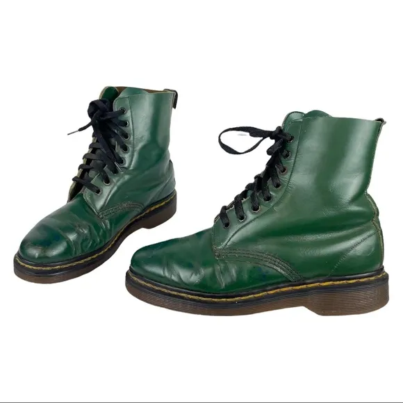 Vtg Doc Martens Made in England Forest Green Combat Boots Sz 5 UK Grunge