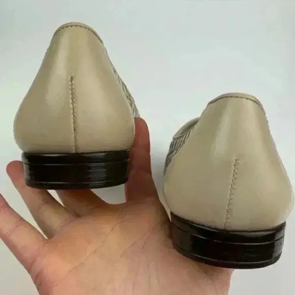 Vtg Trotters flats 6.5 W leather woven loafers 90s