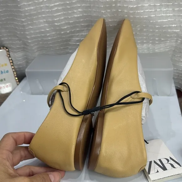 (W2) Zara leather ballet flats, dark beige, new size 8 and 9, Mary Jane style