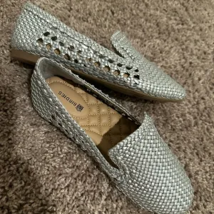 Women’s Birdies The Starling Silver Woven Slip On Vegan Leather Loafers
