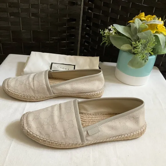 Women's Cream Espadrille Flats