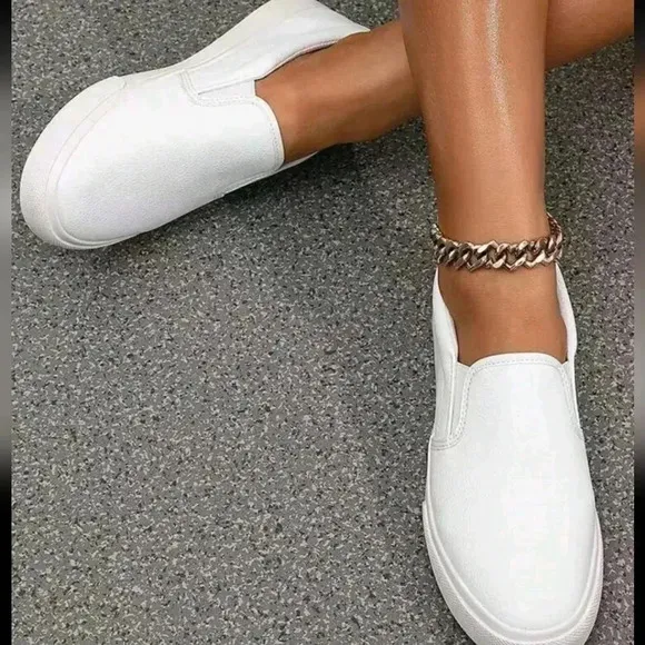 Women's Leather Slip-On Loafers, Walking Shoes, Fashionable Casual Shoes