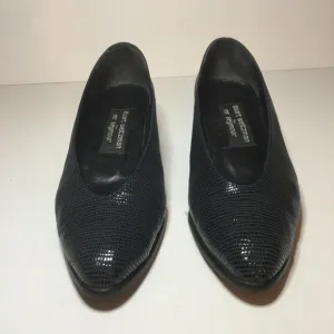 Women’s Navy Stewart Weitzman Slip-On Flats with Textured Surface Size 7 NWOB