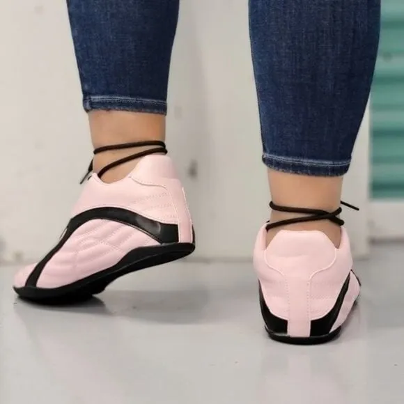 Women's Pink‎ Low Top Sneakers