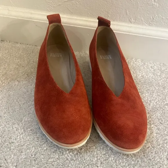 Women’s sport Demi wedge Orange flats 7.5 Eileen Fisher humor