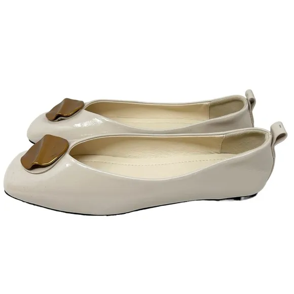 Women's Square Toe Flats Size 8 US/245 CN