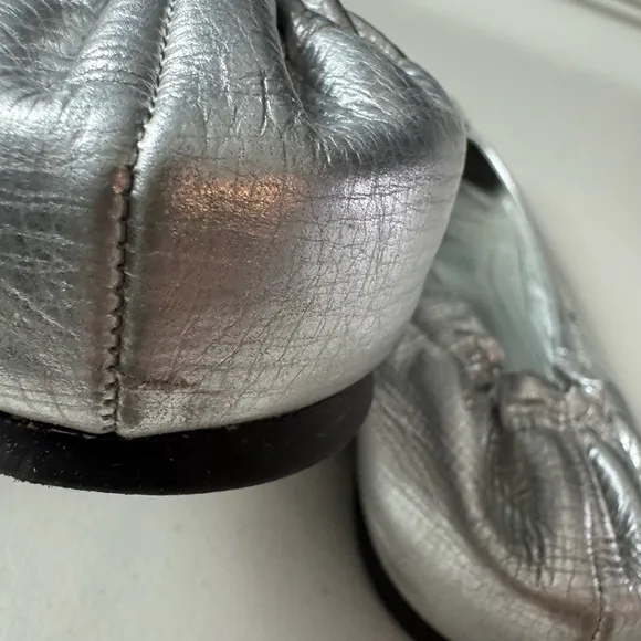 Women's Tory Burch Ballet Flats Size 8.5 Silver