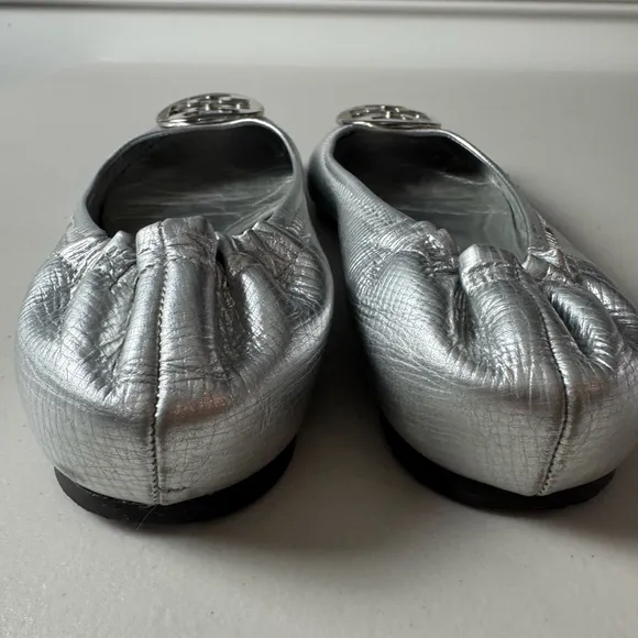 Women's Tory Burch Ballet Flats Size 8.5 Silver