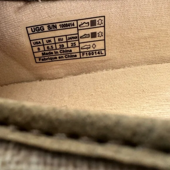 Womens UGG canvas tan bow flats espadrilles sz. 8
