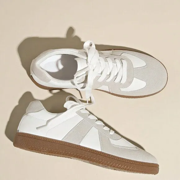 Women's Washable Round Toe Low Top Casual Sneakers