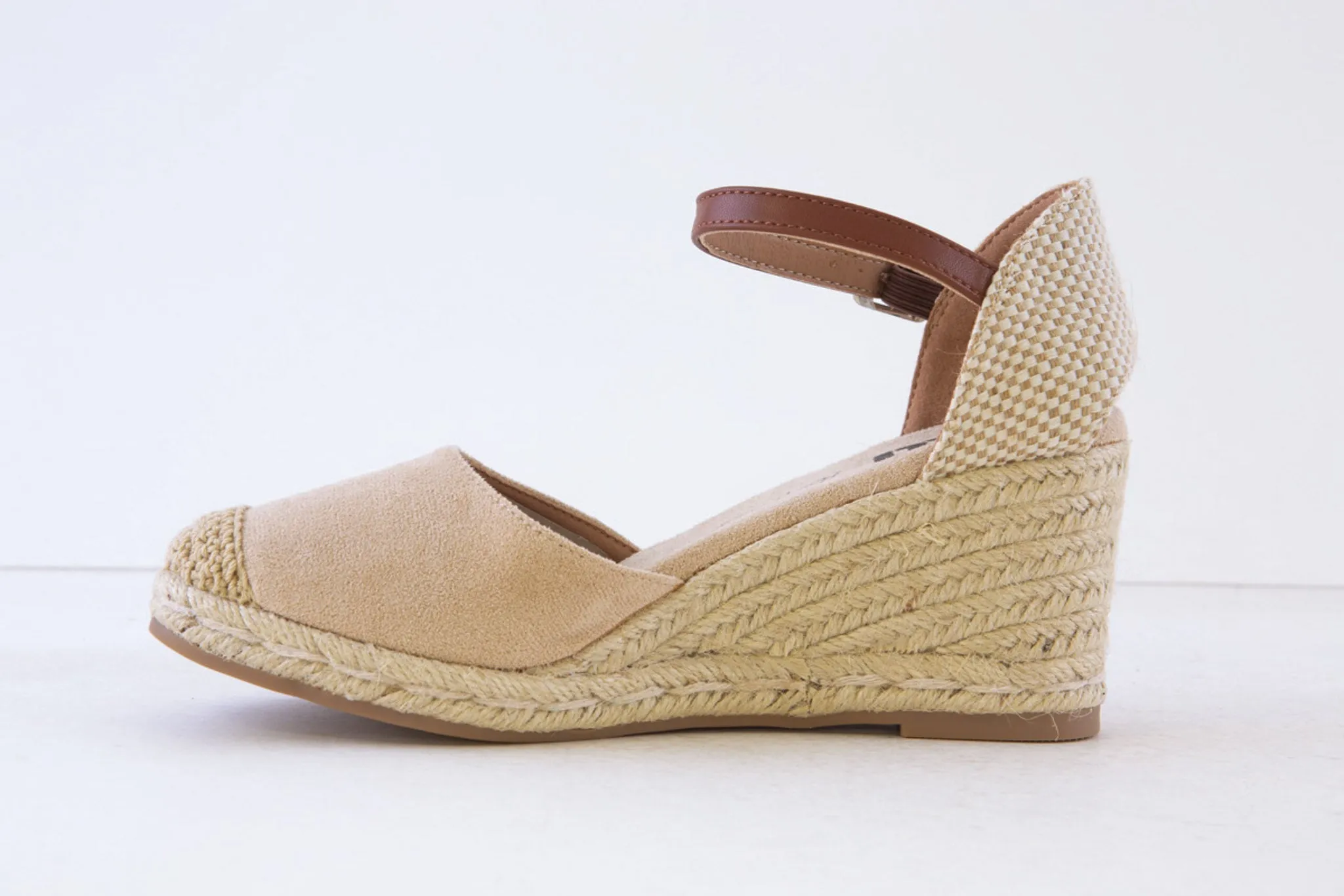 XTI - 140746 MEDIUM WEDGE ANKLE STRAP ESPADRILLE SHOE - BEIGE/TAN