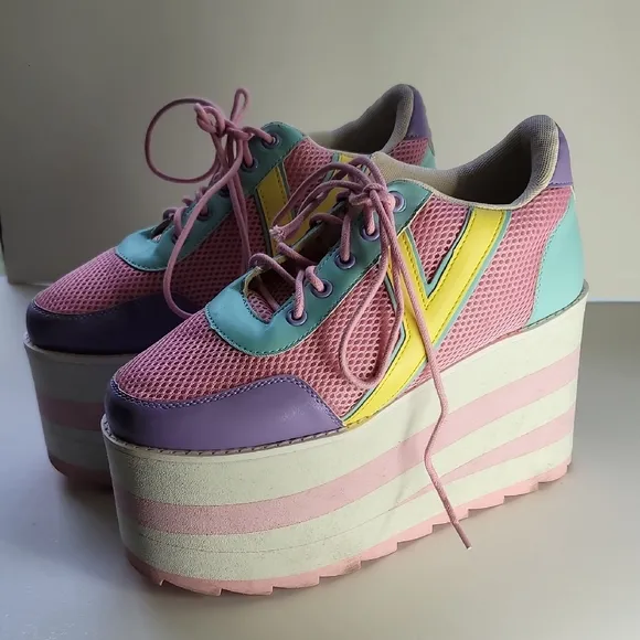 XTRA by YRU Karazii Platform Sneakers - Pastel Size 9