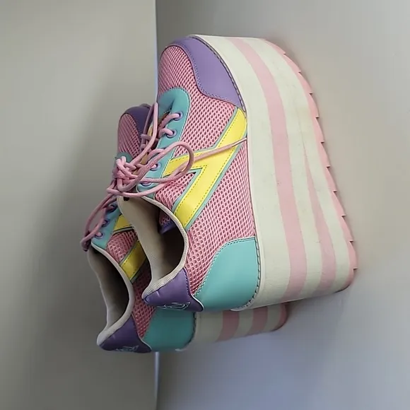 XTRA by YRU Karazii Platform Sneakers - Pastel Size 9