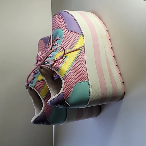 XTRA by YRU Karazii Platform Sneakers - Pastel Size 9