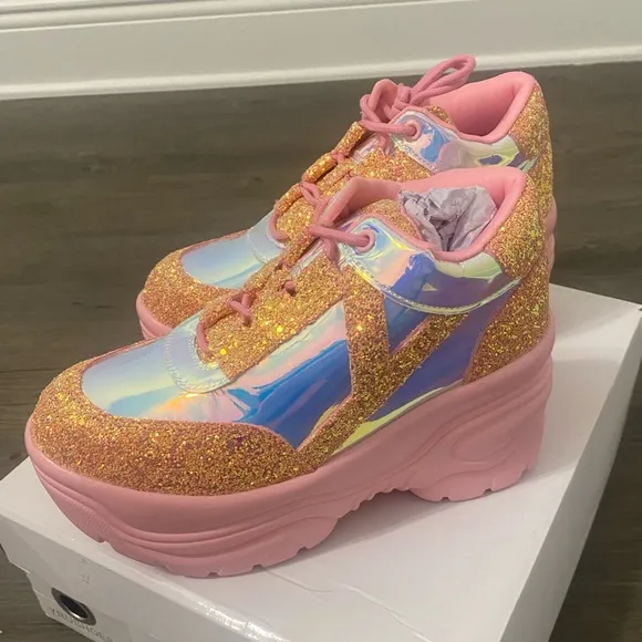 YRU | Matrixx Pink Glitter Platform Sneakers