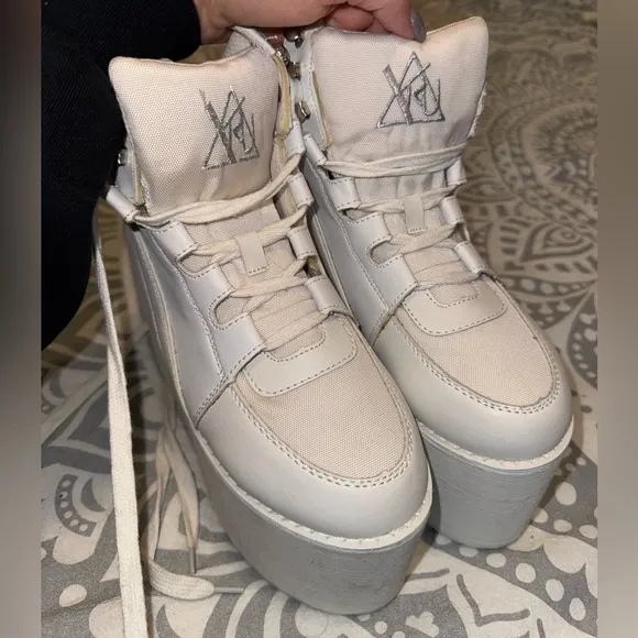 YRU qozmo HI platform sneakers
