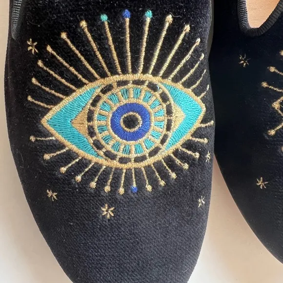 Zalo velvet embroidered mystic flats