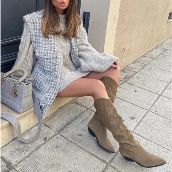 Zara bloggers fave split leather western heeled boots