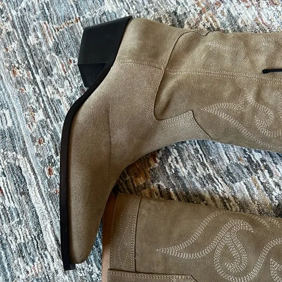 Zara bloggers fave split leather western heeled boots