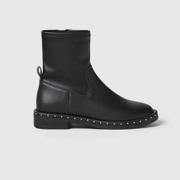 Zara Chelsea Studed Ankle Boots. By Zara. Size 33