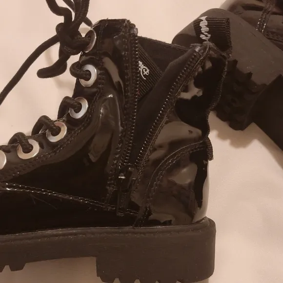 Zara Disney Mickey boots with sparkle design combat boots size 29/12