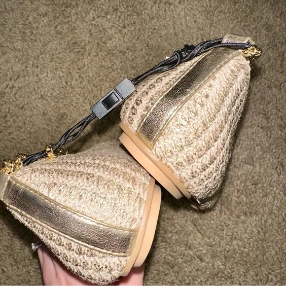 ZARA Flats - Price Firm