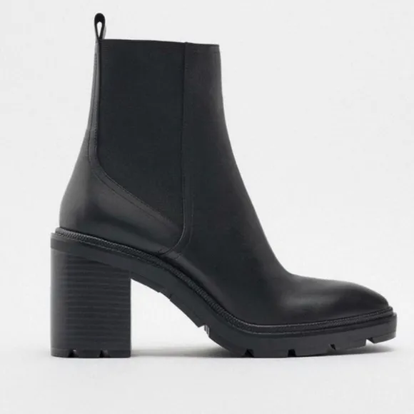 Zara heeled Chelsea boots