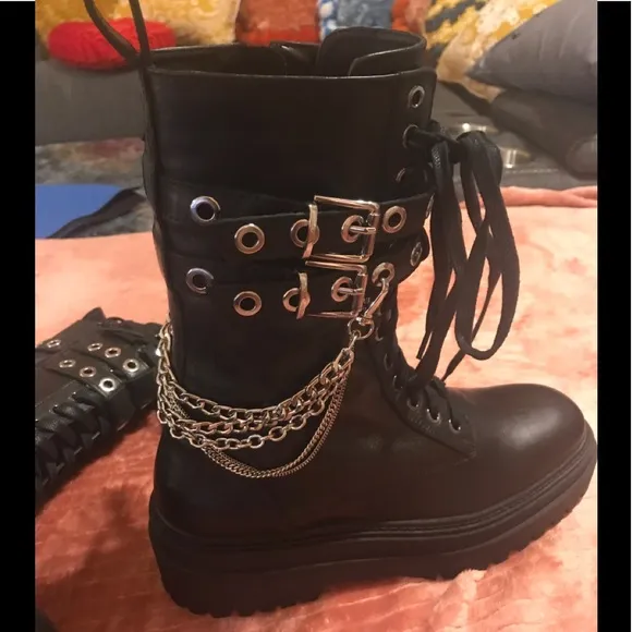 ZARA LEATHER COMBAT BOOTS BLACK WITH ZIPPER &amp; LACE