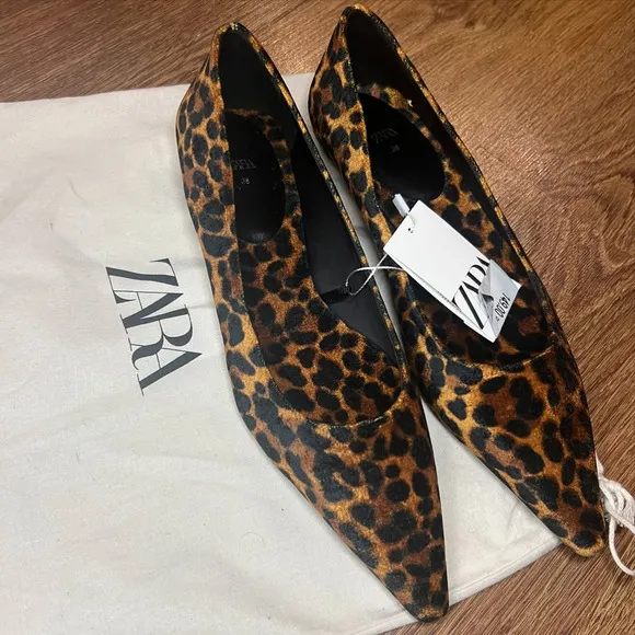 ZARA Leopard Print Flats NWT
